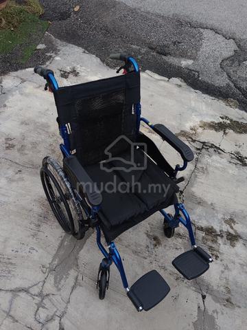 Kerusi Roda (Wheelchair) untuk dijual - photo 4 of 6
