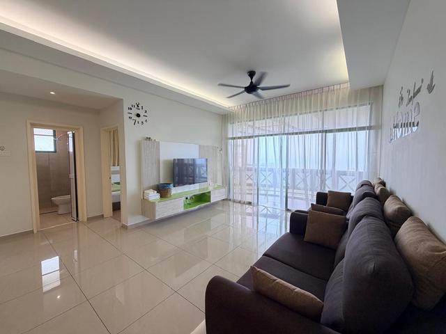 Costa Mahkota 1