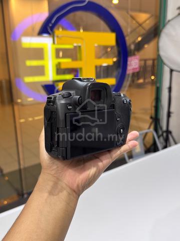 (USED) Eos R Canon Body ( Sc : 80k ) - photo 2 of 3
