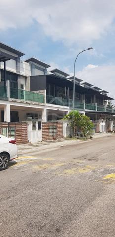 Austin Crest @ La Garden Taman JP Perdana 2 Sty Terrace House for sale 1