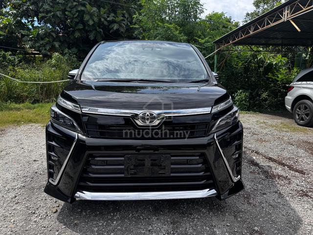 2021 Toyota VOXY 2.0 ZS KIRAMEKI 3 8-SEAT - 5