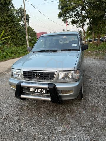 2002 Toyota UNSER 1.8 GLI FACELIFT (M) - 1