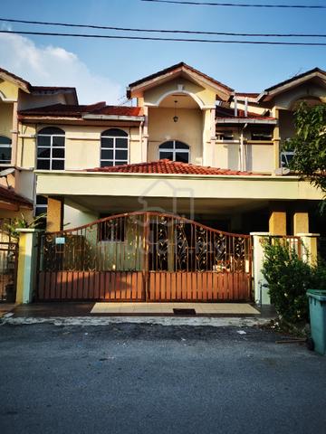 EXTENDED RENOVATED PAINTED Double Storey Terrace Seksyen 3 Bangi 1