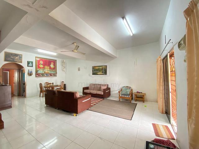 2 Storey Terraced house Alor Akar for sale 1