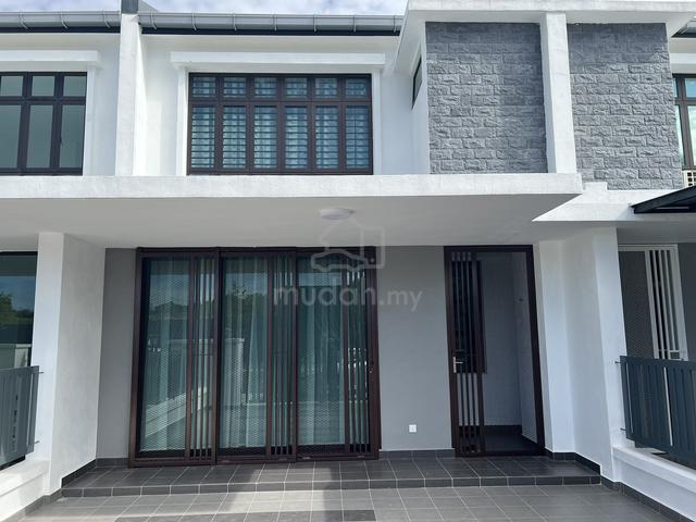2-storey terrace house for rent at Mutiara Hills Semenyih 1
