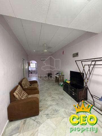 Well maintained Condition 1 storey terrace at Taman Sejahtera Alma 1