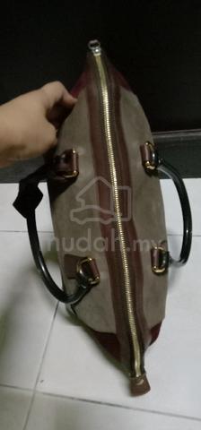 Carousel Image