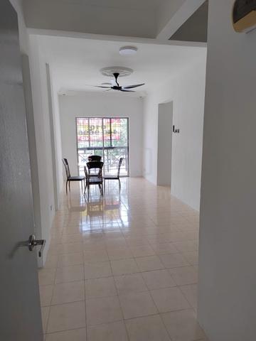 Impian Sentosa 1