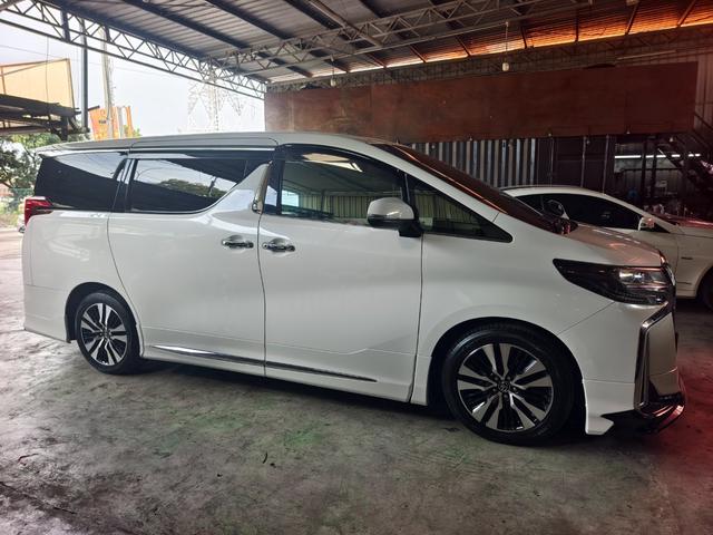 2018 Toyota ALPHARD 2.5 SC full spec - 5