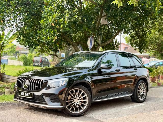 ON THE ROAD 2016 Mercedes Benz GLC-CLASS 2.0 250 - 1