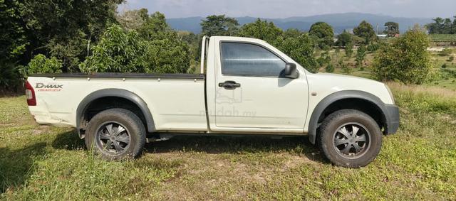 2010 Isuzu D-MAX 3.0 DDI ITEQ 4X4 TFS85HS (M) - 4