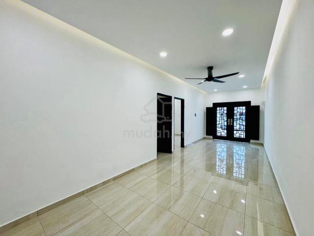 Bandar Seri Alam, Jalan Suria. Fully renovated 3bed 2bath near lotus 1