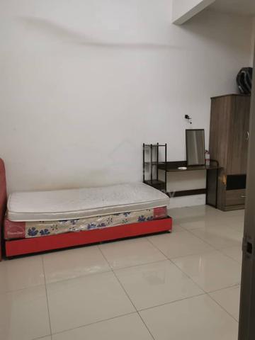 Bilik untuk disewa Saujana KLIA MASUK SEGERA PEREMPUAN ONLY 1
