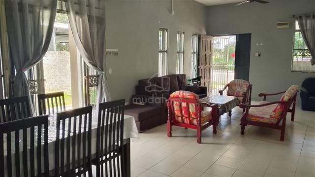 Secured Private Room(Shared Bath) in Vista Perdana 2 - Female Prefered 1