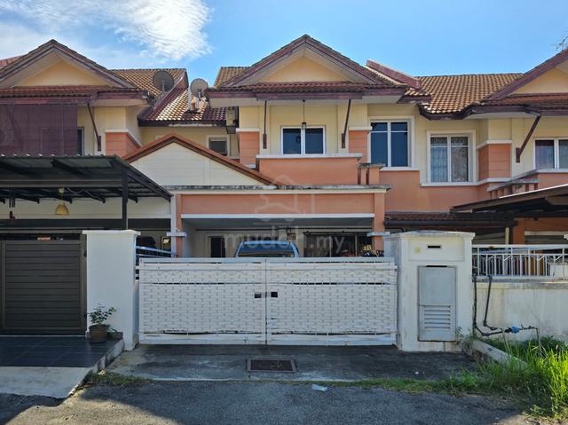 CANTIK SANGAT Double Storey Az-zaharah Puncak Alam 1