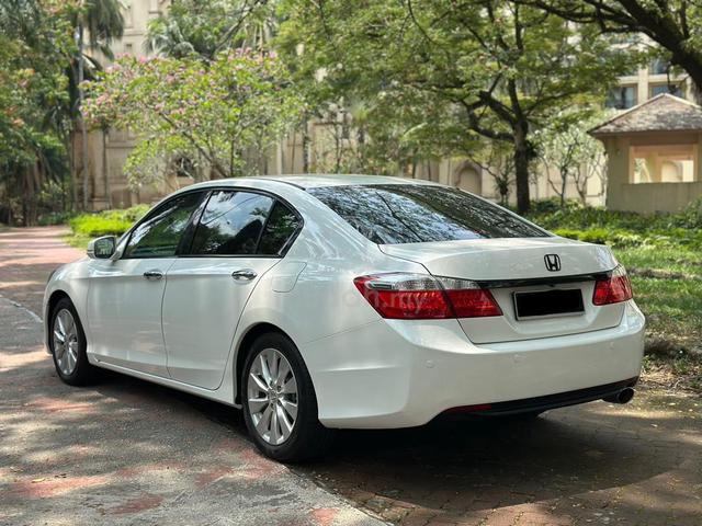 2015 Honda ACCORD 2.0 VTi-L (OFFER PRICE ,WARANTY) - 4
