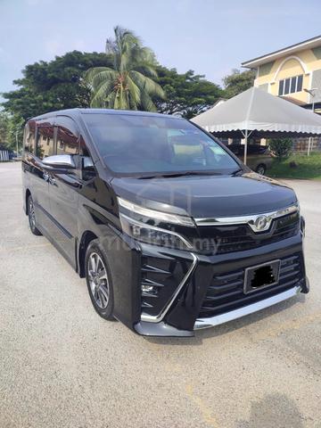 2019 Toyota VOXY 2.0 ZS KIRAMEKI II (A) - 1