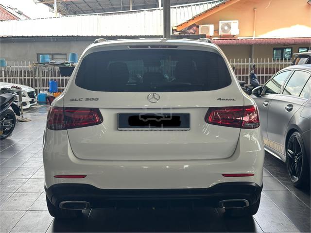 2021 Mercedes Benz GLC300 4MATIC AMG LINE 2.0L (A) - 3