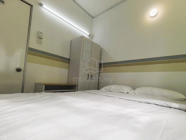 [Bilik Sewa Muslim Female] Cozy Sweet Room|Free Utilities WIFI Parking 2