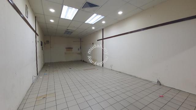 Central Plaza Shopping Mall 1