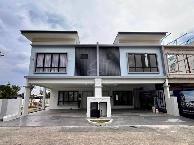 Complete Batu Berendam 2 Storey Terrace Near Infineon Melaka Baru 1