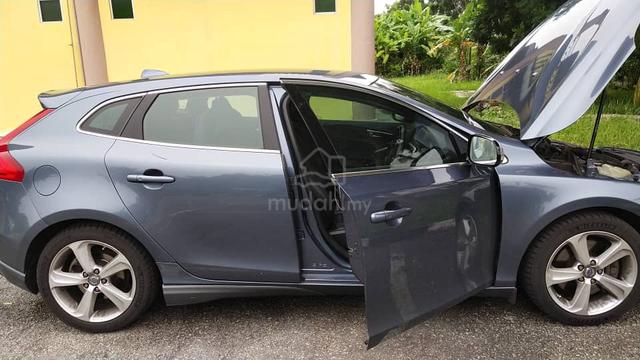 2013 Volvo V40 2.0 T5 (A) - 4