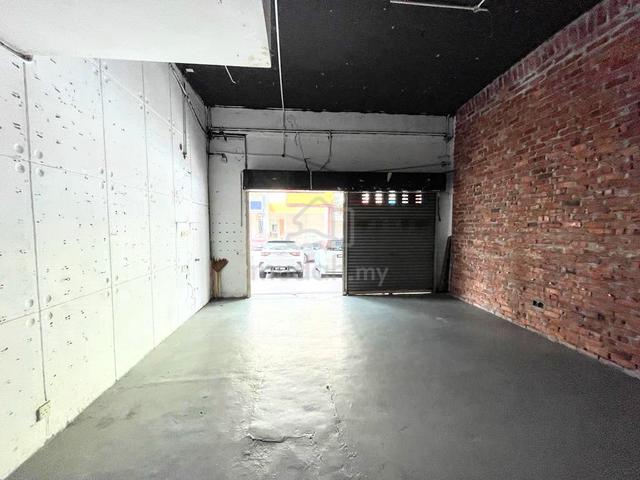 Prime Location 4 Storey shoplot near Aeon Bukit Raja Klang 1