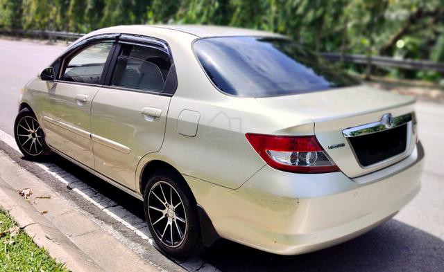 Honda CITY 1.5(A)i-DSI ORIGINAL EXECUTIVE EDITION - 2