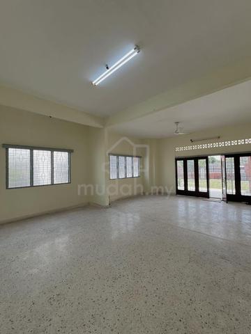 FULL LOAN JB town semi d original condition good for investment 1