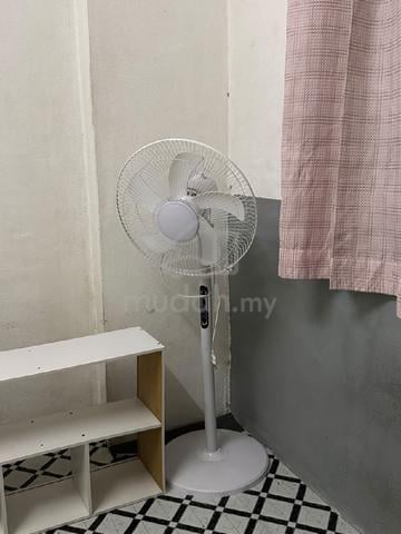 Flat Jalan Tengah Medium Room 1