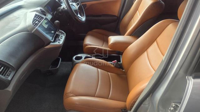 2010 Honda STREAM 1.8 I-VTEC RSZ FACELIFT (A) - 4