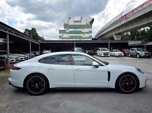 2020 Porsche PANAMERA 3.0 UNREG JAPAN FULL SALES - 3