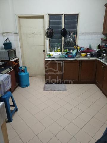 Fully Furnished Kuala Lumpur Bukit Jalil Room For Rent 1