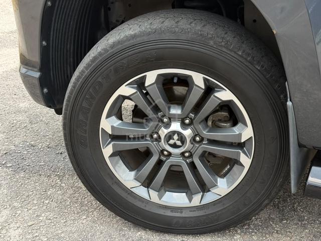 2022 Mitsubishi TRITON 2.4 VGT PREMIUM 4X4 (A) - 5