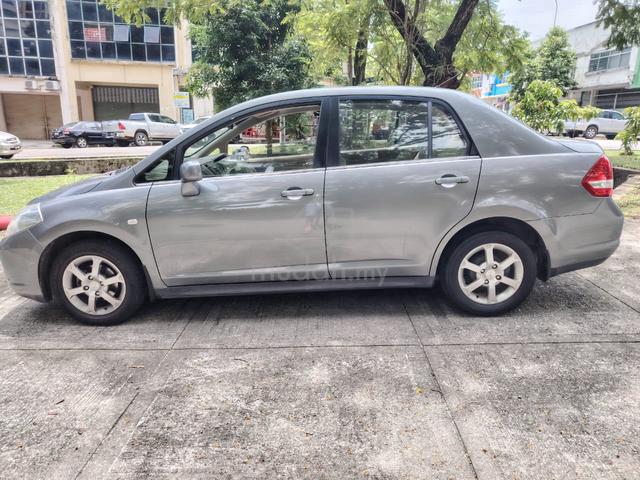 2010 Nissan LATIO 1.6 (A) - 5
