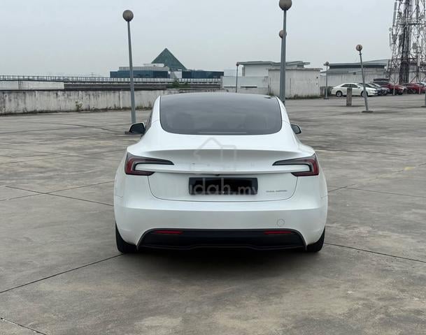 2023 Tesla MODEL 3 1.0 LONG RANGE AWD wrty to 2031 - 4