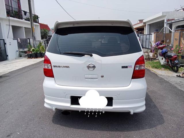 2011 Nissan GRAND LIVINA 1.6 IMPUL (A) - 3