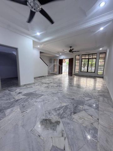 Bandar Tun Hussein Onn, Cheras Double Storey Terrace House 1