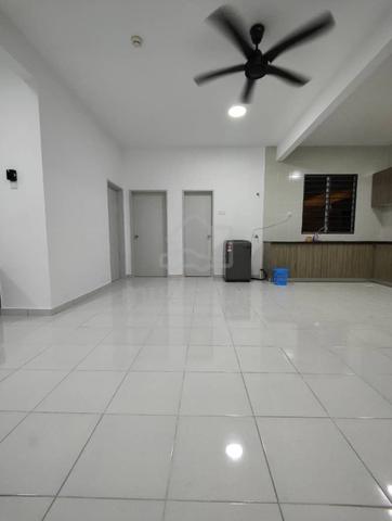 Residensi Adelia 2