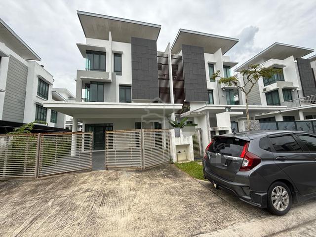 Lambaian Residence Kajang 1
