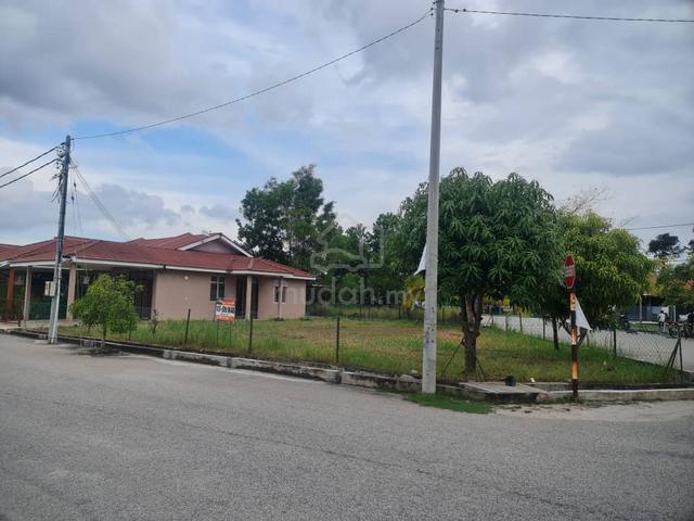 Hot Deal! Renovated Corner House–Strategic Location Near ECRL & UMP 3