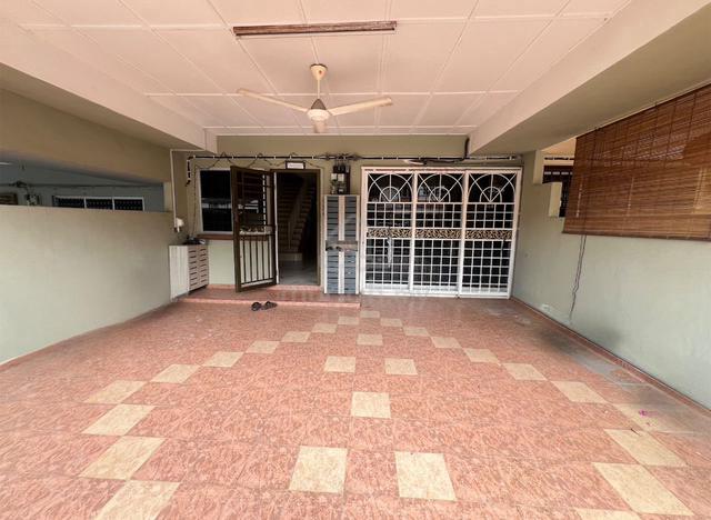 Teres Dua Tingkat Bukit Ubi 2