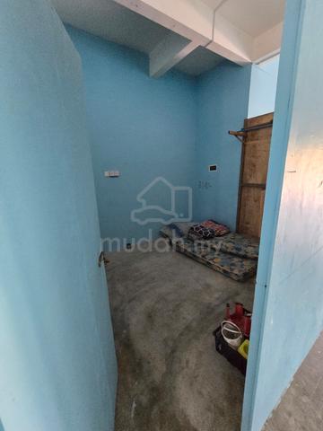 Persiaran Bukit Banyan Double Storey Shoplot 1,320 Sqft 1