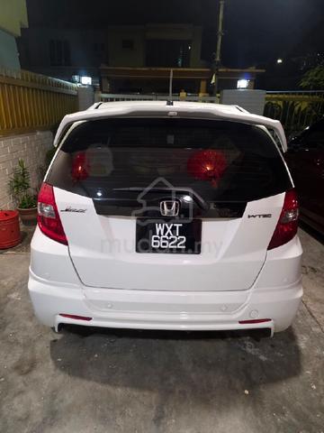 2013 Honda JAZZ 1.5 FACELIFT (A) - 3