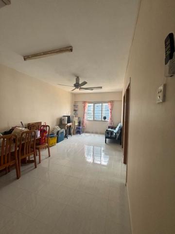 Sri Rakyat Apartment 1