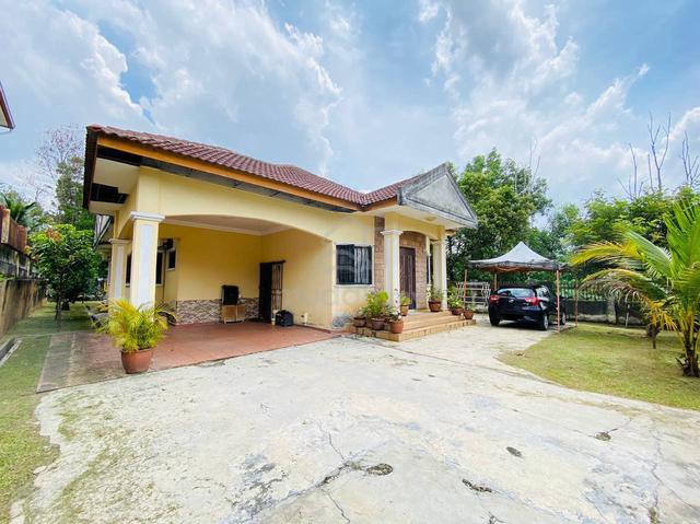 Single Storey BUNGALOW Desa Baginda Kg Dato Abu Bakar Baginda Kajang 1