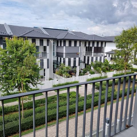 2 storey Eco Majestic - Mellowood Parkhome Fully Furnished 1