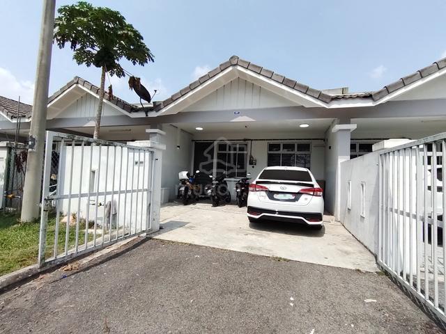 (Open Facing) Taman Desa Idaman, Senai 1