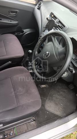 2015 Perodua AXIA 1.0 E (M) - 4