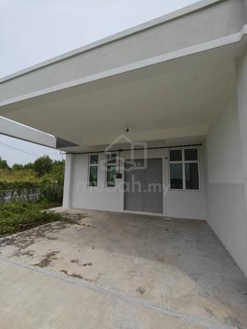 [FREEHOLD] Cheng Setia, Double storey terrace, corner lot 2